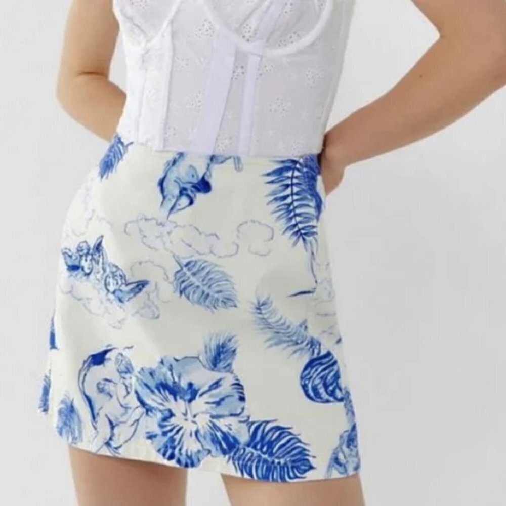 Urban Outfitters BDG Serafina Tropical Floral Cherub Angel Print Mini Skirt XS